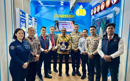956 Pengunjung Padati Booth Polri, Raih Juara Terbaik 3 pada Pameran Kampung Hukum MA 2026
